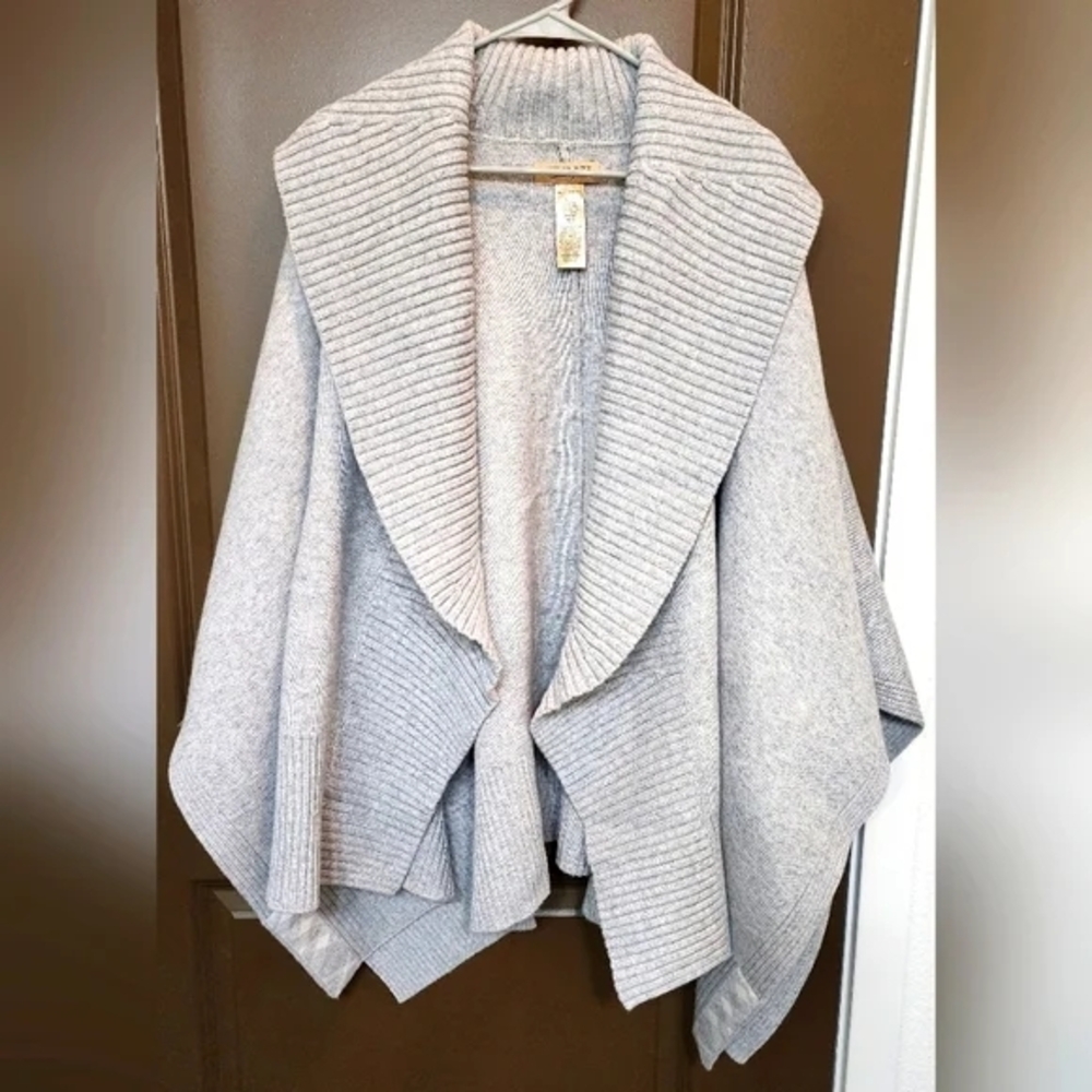 Burberry Cashmere Cape